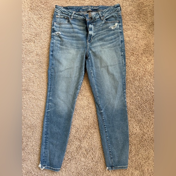 American Eagle Outfitters Denim - American Eagle Outfitters Light High Rise Jeggings